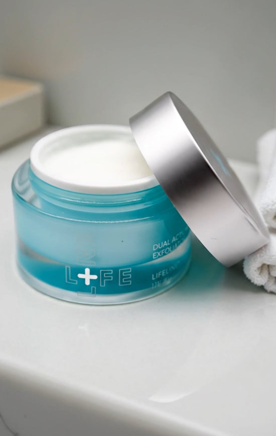 Why Exfoliation Matters More in Winter: A Dermatologist-Inspired Breakdown